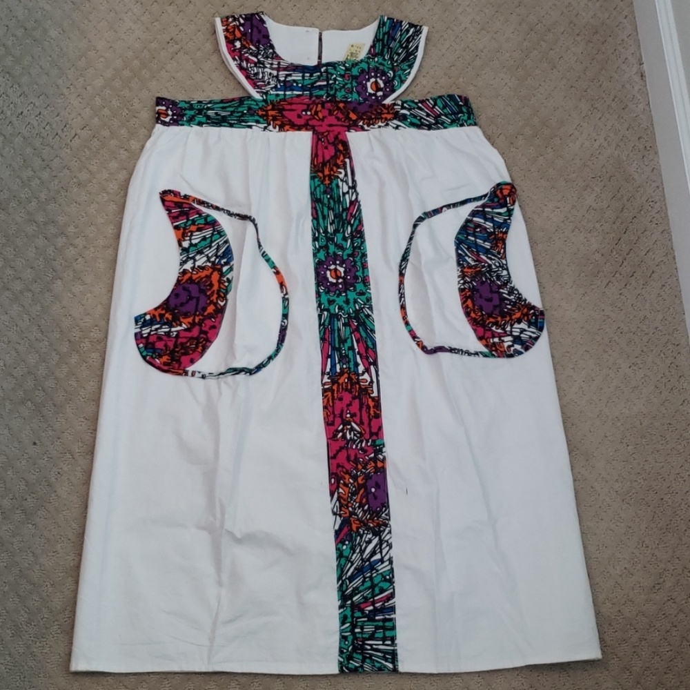 Dress - Picture 4 of 5